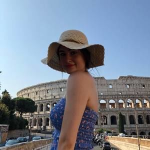 Meet your Posher, Bronte